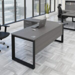 Escritorio Quadra 1,60 x 0,80 Mt. con Lateral y Cajonera Fija